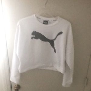 PUMA
Womens Rebel Cropped Crew Sweatshirt